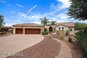 734 E County Down Dr, Chandler, AZ 85249 photo 1