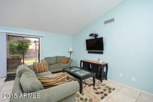 2733 E Rock Wren Rd, Phoenix, AZ 85048 photo 3