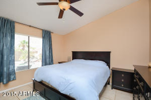 2733 E Rock Wren Rd, Phoenix, AZ 85048 photo 9