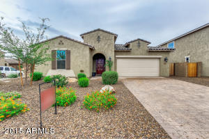 3951 E Alfalfa Dr, Gilbert, AZ 85298 photo 1