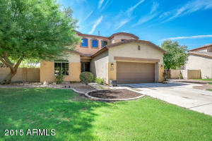4385 E Branded Ct, Gilbert, AZ 85297 photo 2