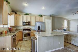 3933 E Sandra Ter, Phoenix, AZ 85032 photo 9