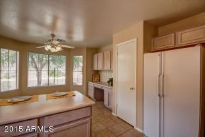 3357 E Blackhawk Dr, Phoenix, AZ 85050 photo 2