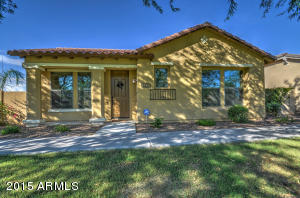 4433 E Wildhorse Dr, Gilbert, AZ 85297 photo 1