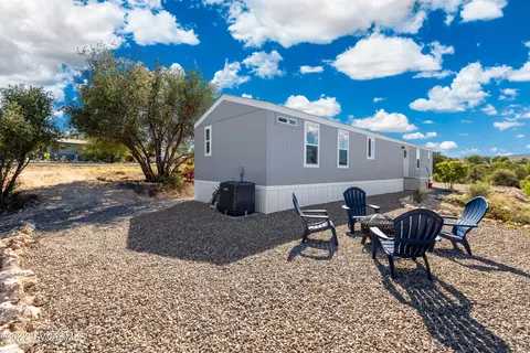20864 E Larry Ln, Mayer, AZ 86333 photo 5