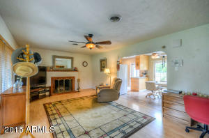 4048 E Monte Vista Rd, Phoenix, AZ 85008 photo 5