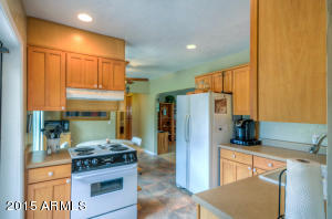 4048 E Monte Vista Rd, Phoenix, AZ 85008 photo 8