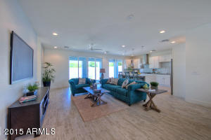 4410 N 33rd Pl, Phoenix, AZ 85018 photo 4