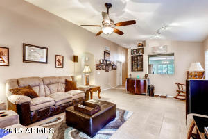 2407 E Morrow Dr, Phoenix, AZ 85050 photo 7