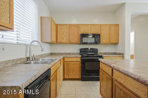 3796 E Sebastian Ln, Gilbert, AZ 85297 photo 8