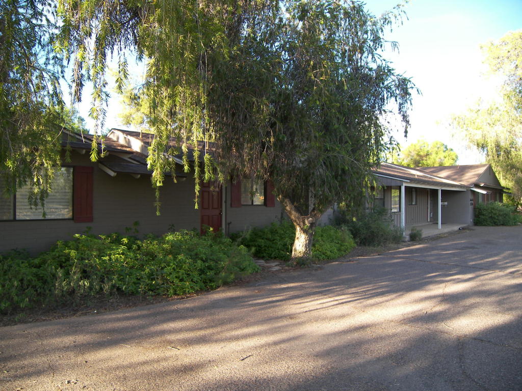 3734 E Camelback Rd, Phoenix, AZ 85018 photo 3
