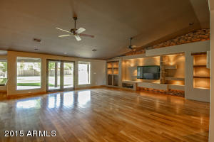 1036 El Freda Rd, Tempe, AZ 85284 photo 2