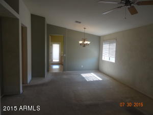 1831 E Donner Dr, Phoenix, AZ 85042 photo 4