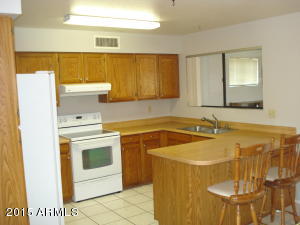 7863 E Flossmoor Ave, Mesa, AZ 85208 photo 4