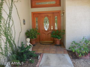 818 E Meadow Ln, Phoenix, AZ 85022 photo 4