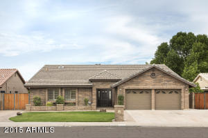 907 E San Remo Ave, Gilbert, AZ 85234 photo 1