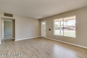 2934 E Pinchot Ave, Phoenix, AZ 85016 photo 8