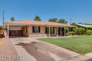 2934 E Pinchot Ave, Phoenix, AZ 85016 photo 3