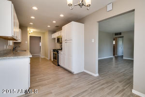 2934 E Pinchot Ave, Phoenix, AZ 85016 photo 11