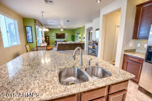 126 E Concorda Dr, Tempe, AZ 85282 photo 7