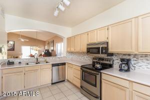 4641 E Robert E Lee St, Phoenix, AZ 85032 photo 11