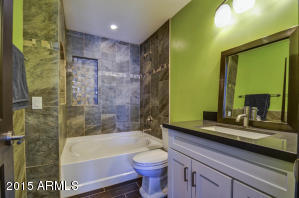 1014 E Mitchell Dr, Phoenix, AZ 85014 photo 15