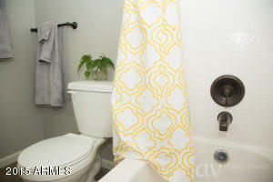 2356 E Willis Rd, Gilbert, AZ 85297 photo 8