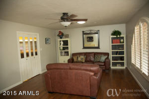 2356 E Willis Rd, Gilbert, AZ 85297 photo 5
