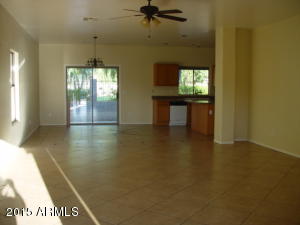 1908 S 80th Dr, Phoenix, AZ 85043 photo 3