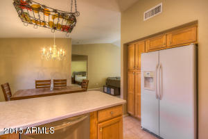 534 E Sherri Dr, Gilbert, AZ 85296 photo 5