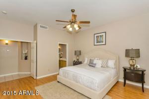 267 E Smoke Tree Rd, Gilbert, AZ 85296 photo 13