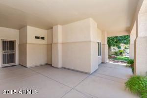 267 E Smoke Tree Rd, Gilbert, AZ 85296 photo 3