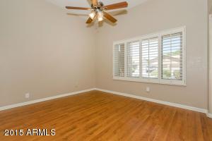 267 E Smoke Tree Rd, Gilbert, AZ 85296 photo 16