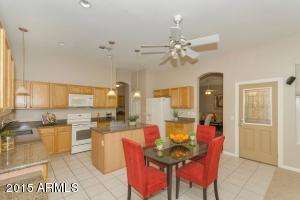 267 E Smoke Tree Rd, Gilbert, AZ 85296 photo 9