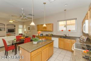 267 E Smoke Tree Rd, Gilbert, AZ 85296 photo 7