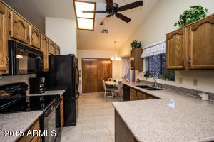 4229 E Windsong Dr, Phoenix, AZ 85048 photo 9