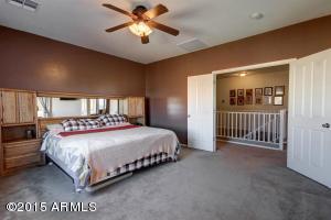 960 E Blue Spruce Ln, Gilbert, AZ 85298 photo 13