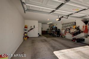 960 E Blue Spruce Ln, Gilbert, AZ 85298 photo 2
