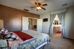 960 E Blue Spruce Ln, Gilbert, AZ 85298 photo 12