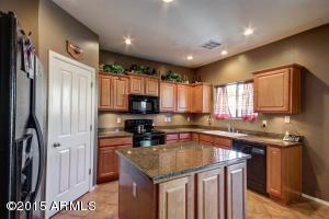 960 E Blue Spruce Ln, Gilbert, AZ 85298 photo 28