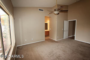 1502 E Black Diamond Dr, Gilbert, AZ 85296 photo 9