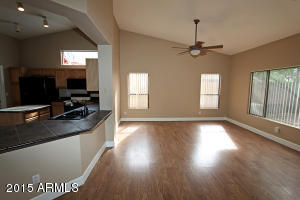 1502 E Black Diamond Dr, Gilbert, AZ 85296 photo 5