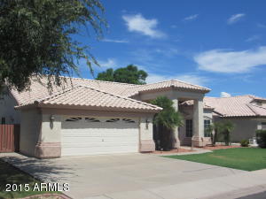 882 W Spur Ave, Gilbert, AZ 85233 photo 4