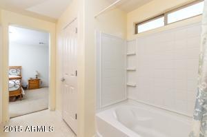 2009 S Falcon Dr, Gilbert, AZ 85295 photo 15