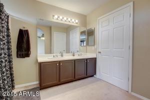 2560 E Jasper Dr, Gilbert, AZ 85296 photo 11