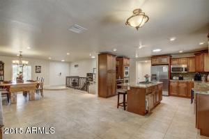 1904 E Hackamore St, Mesa, AZ 85203 photo 2