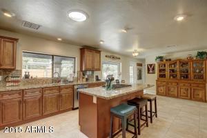 1904 E Hackamore St, Mesa, AZ 85203 photo 3