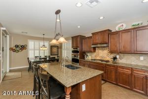 2467 E Tonto Dr, Gilbert, AZ 85298 photo 2