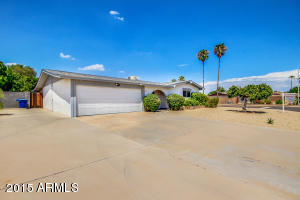 1876 E Watson Dr, Tempe, AZ 85283 photo 3