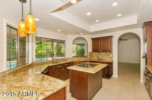 619 E Park Ave, Gilbert, AZ 85234 photo 8